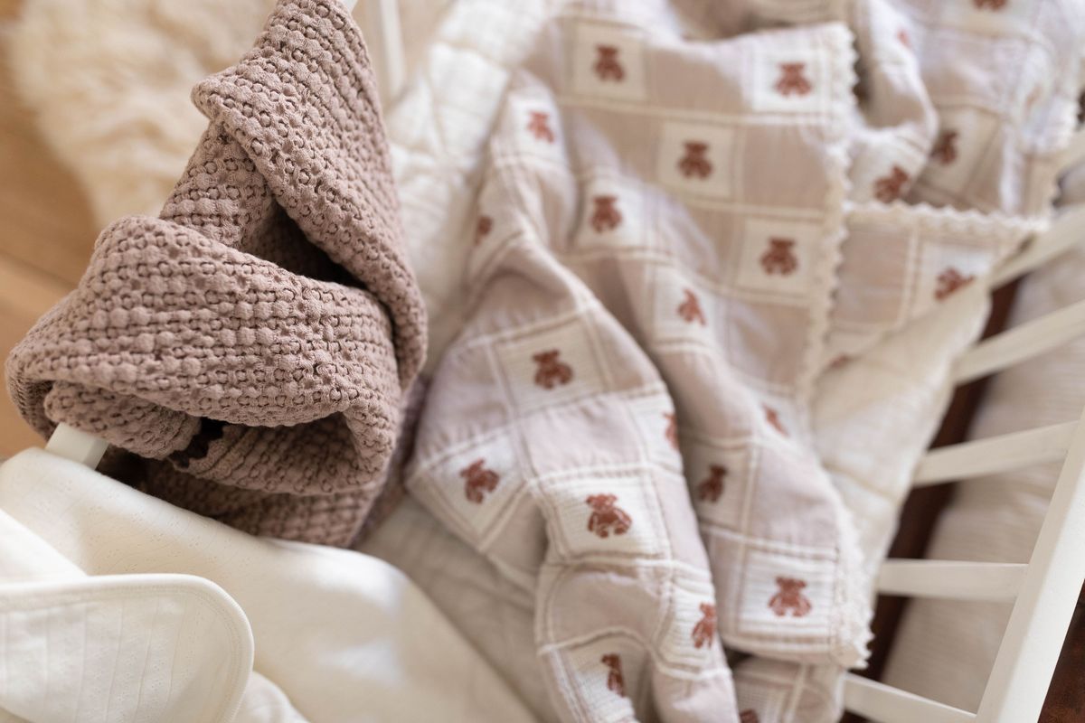 patchwork blanket - teddy