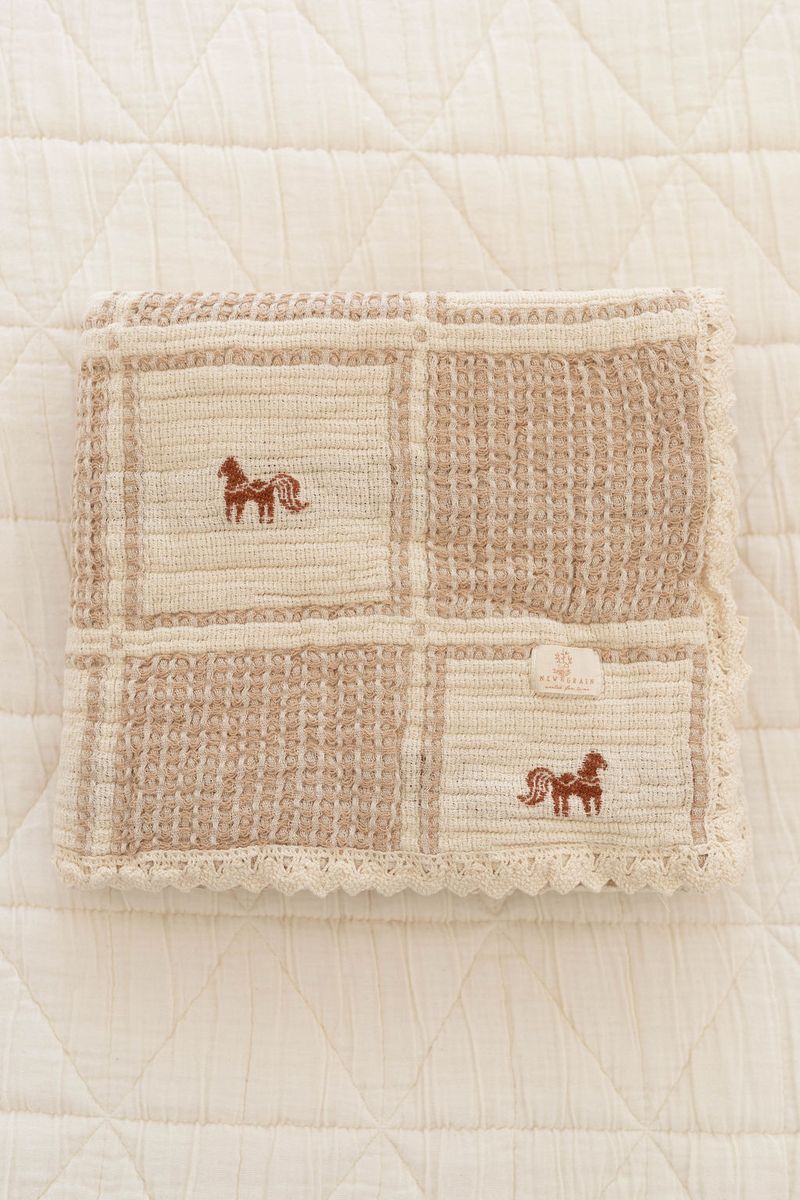 patchwork blanket - pony