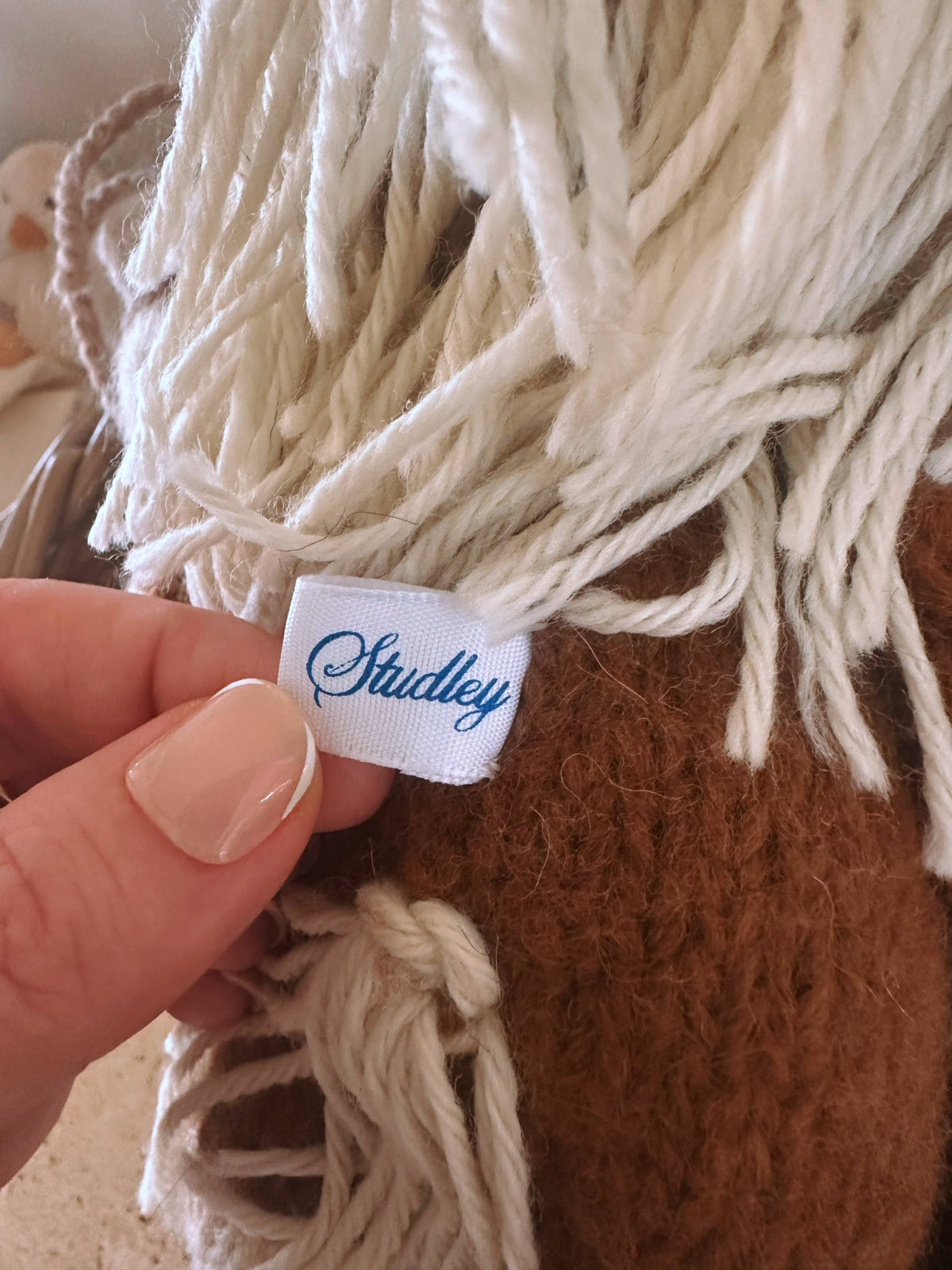 Studley Heirloom Horse // Cream